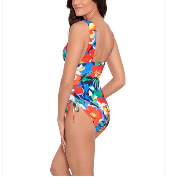 Ralph Lauren Bold Abstract Floral Swimsuit - Picture 3 of 11